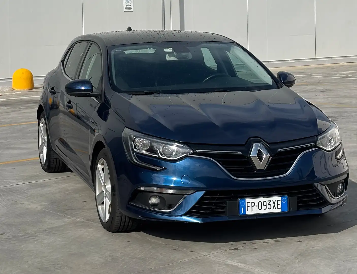 Renault Megane Megane IV 2016 1.2 tce energy Zen 100cv Blu/Azzurro - 1