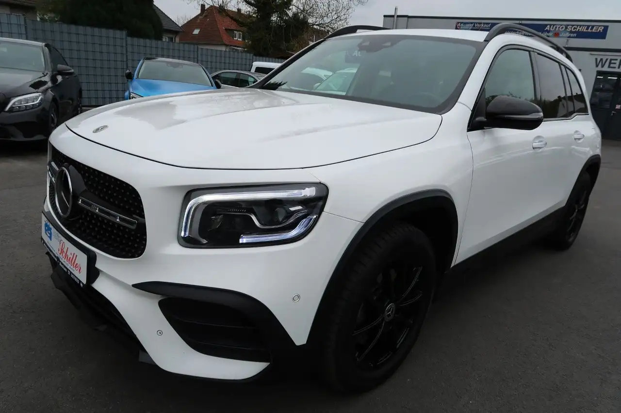 Mercedes-Benz GLB 200