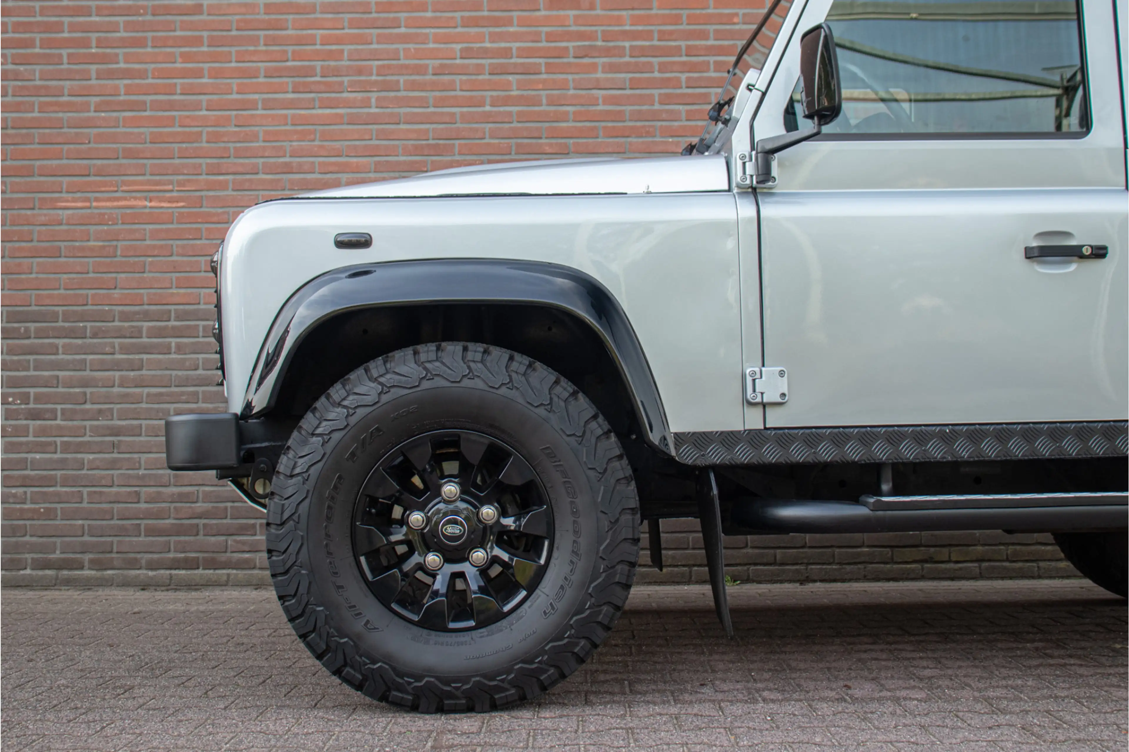 Land Rover Defender 2.4 TD 90 Station Wagon, Carplay, Trekhaak, DAB+, — photo 27