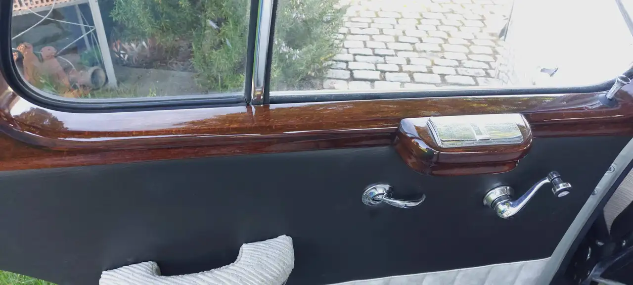 Mercedes-Benz 220 Ponton 220a, foto 12