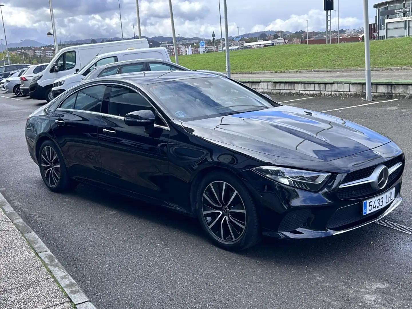 Mercedes-Benz CLS 350 EQ Boost Aut. (9.75) Negro - 2