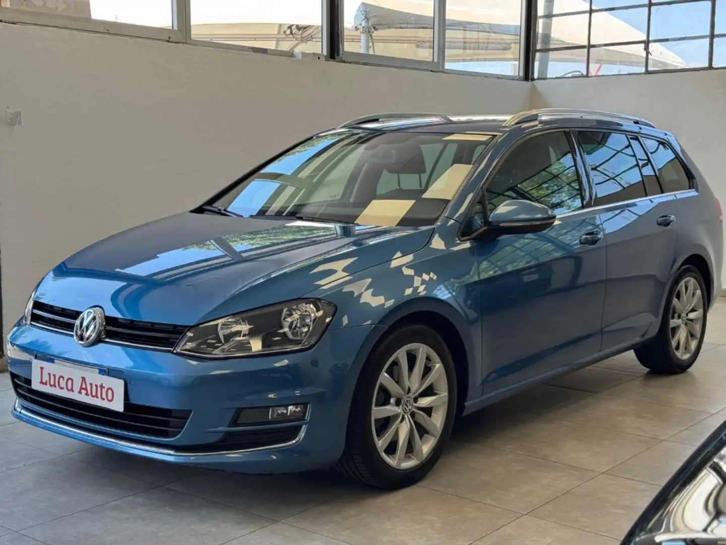 Volkswagen Golf Variant 1.6 TDI 110CV *TAGLIANDI VW*UNICO PROP*NAVIGATORE* Blu/Azzurro - 1