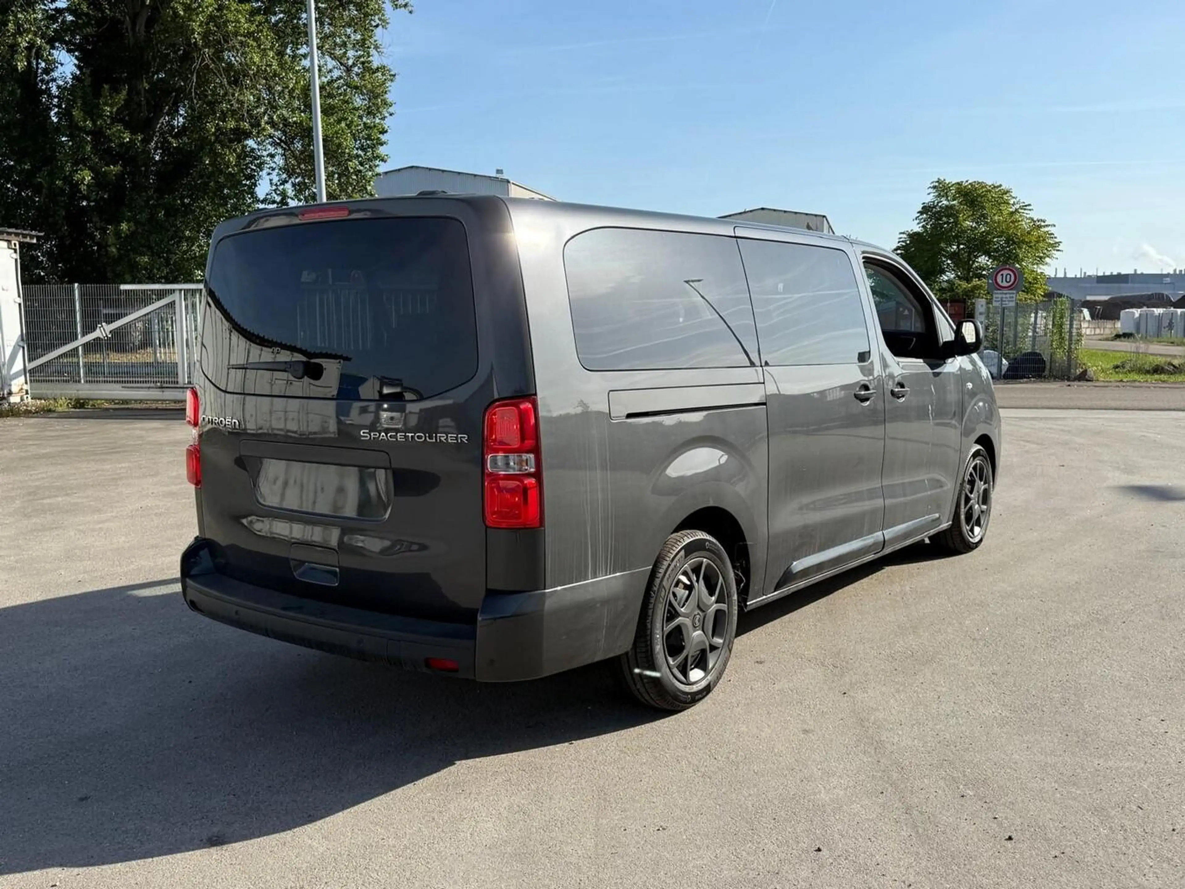 Citroen Spacetourer Plus XL 9S KlimaP LED CarP PDC PrivG 132 kW (17... — photo 3