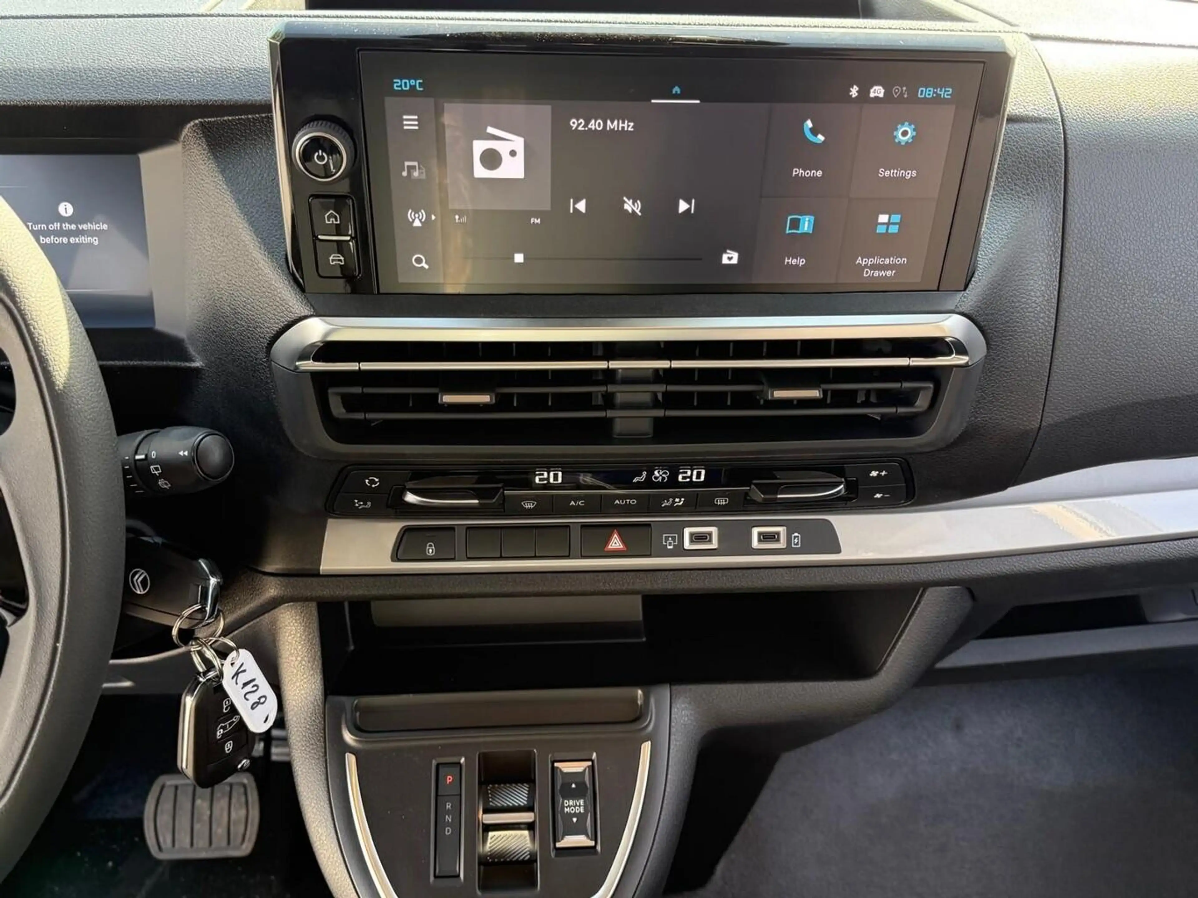 Citroen Spacetourer Plus XL 9S KlimaP LED CarP PDC PrivG 132 kW (17... — photo 7