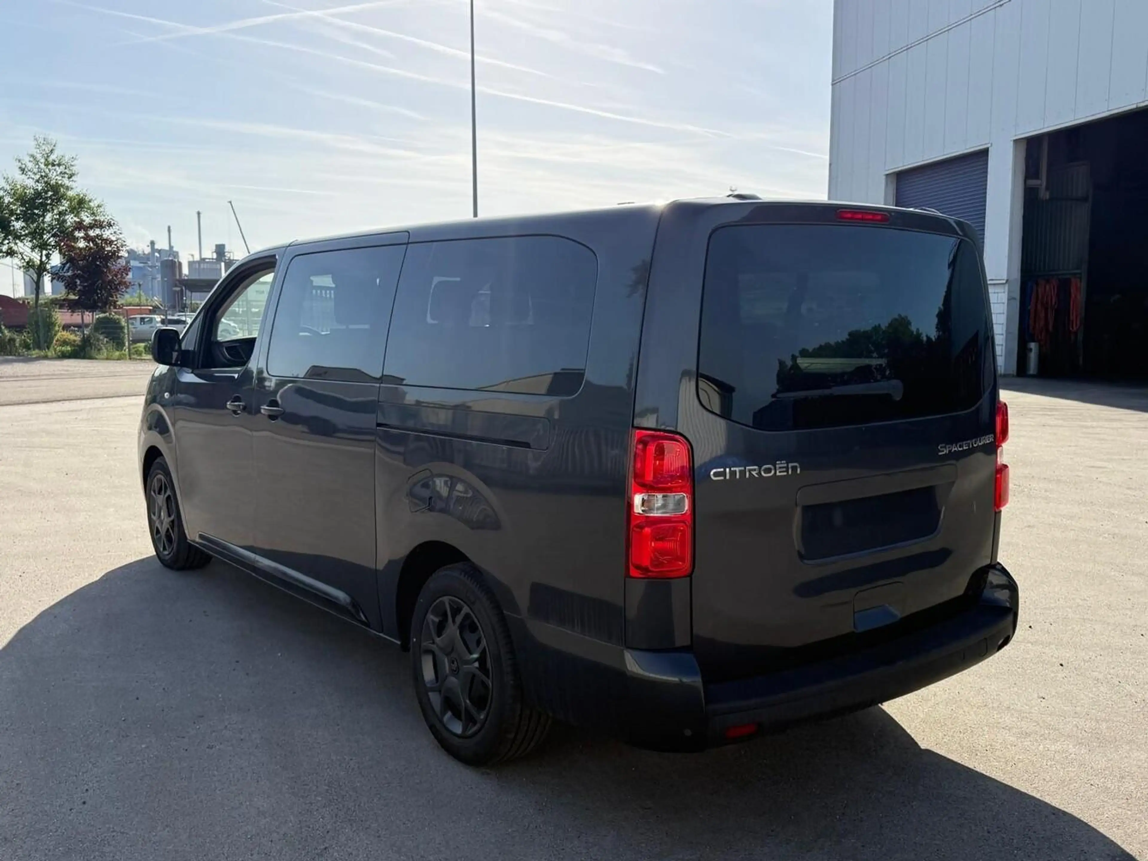 Citroen Spacetourer Plus XL 9S KlimaP LED CarP PDC PrivG 132 kW (17... — photo 4