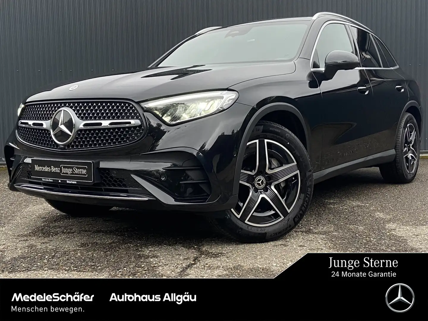 Mercedes-Benz GLC 200 GLC 200 4M AMG Pano AHK Memory Vorr.-Distronic LED Schwarz - 1