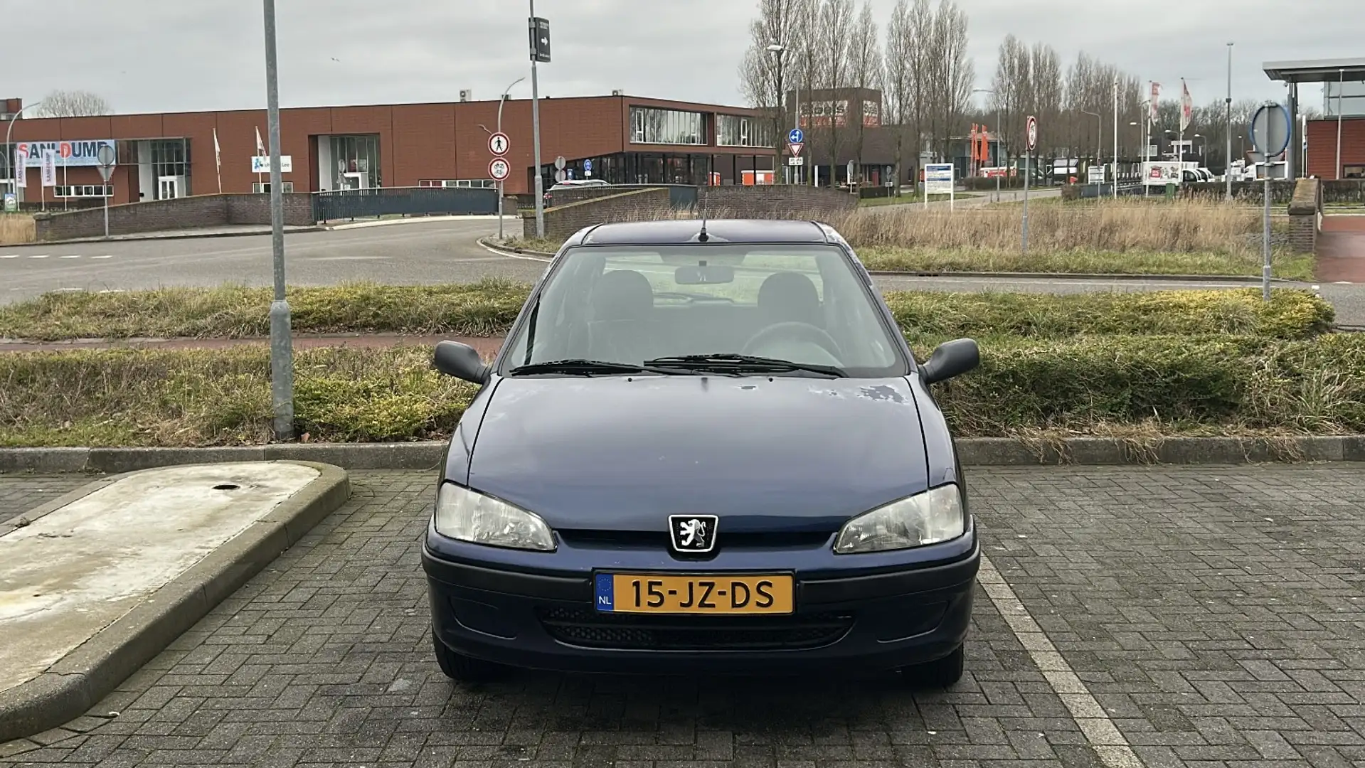 Peugeot 106 1.1i - 2