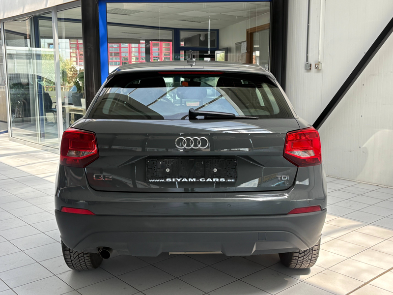 Audi Q2 Q2 1.6 TDi *CUIR * GPS * PDC * JANTES * — photo 4