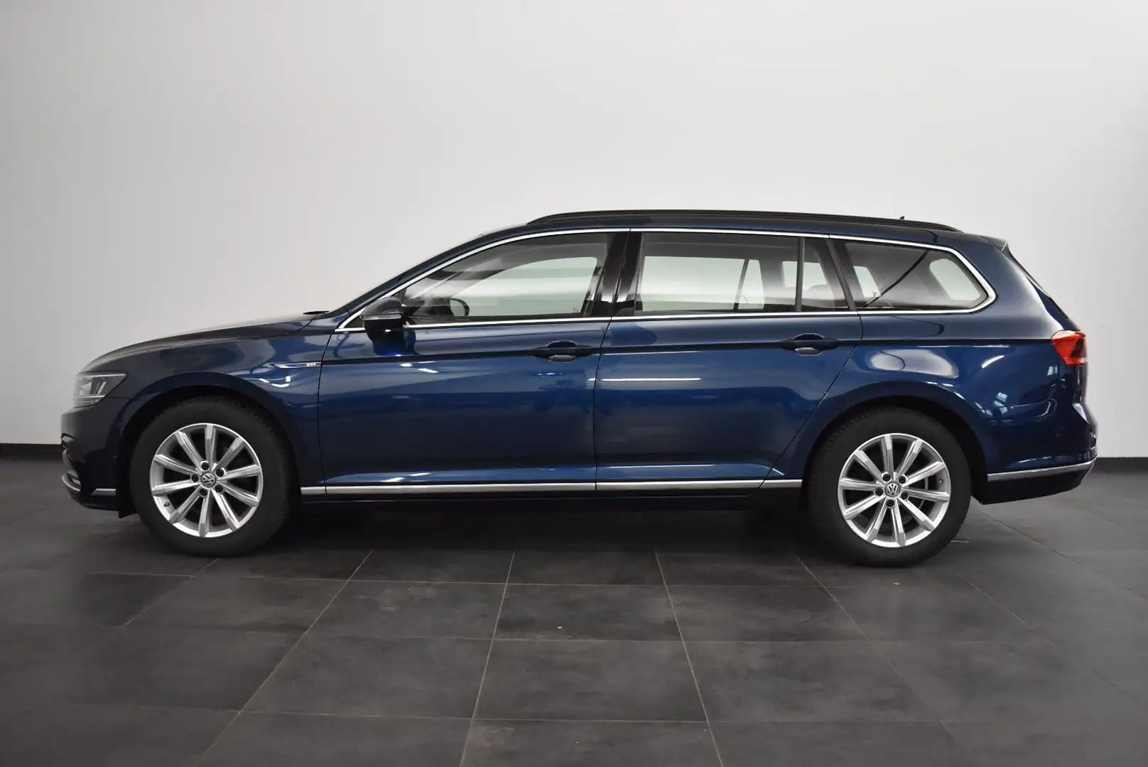 Volkswagen Passat Variant GTE/LED/NAVI/DAB/APP-CON./RFK Blau - 1