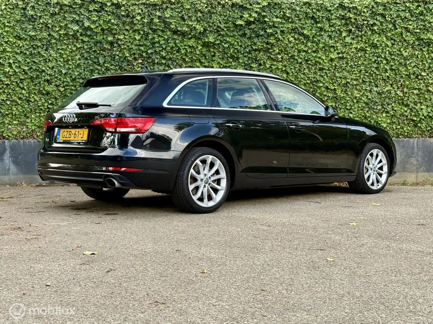 Audi A4 Avant 2.0 TFSI quattro 252PK|B&O|Heads-Up|Virt.Das Negro - 2