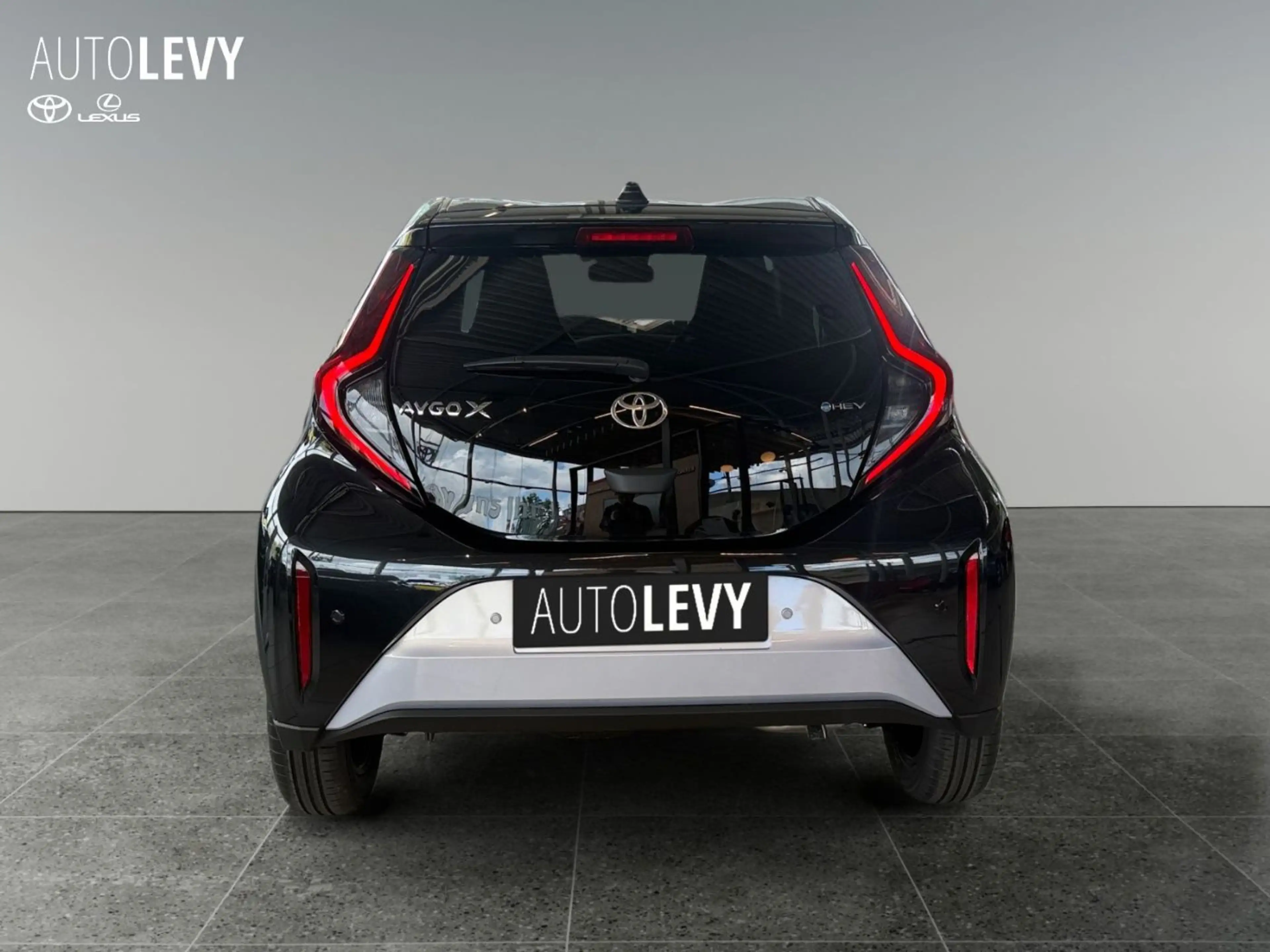 Toyota Aygo X Teamplayer Hybrid+Sitz-Hz +Nur mit Inzahlung! — photo 6