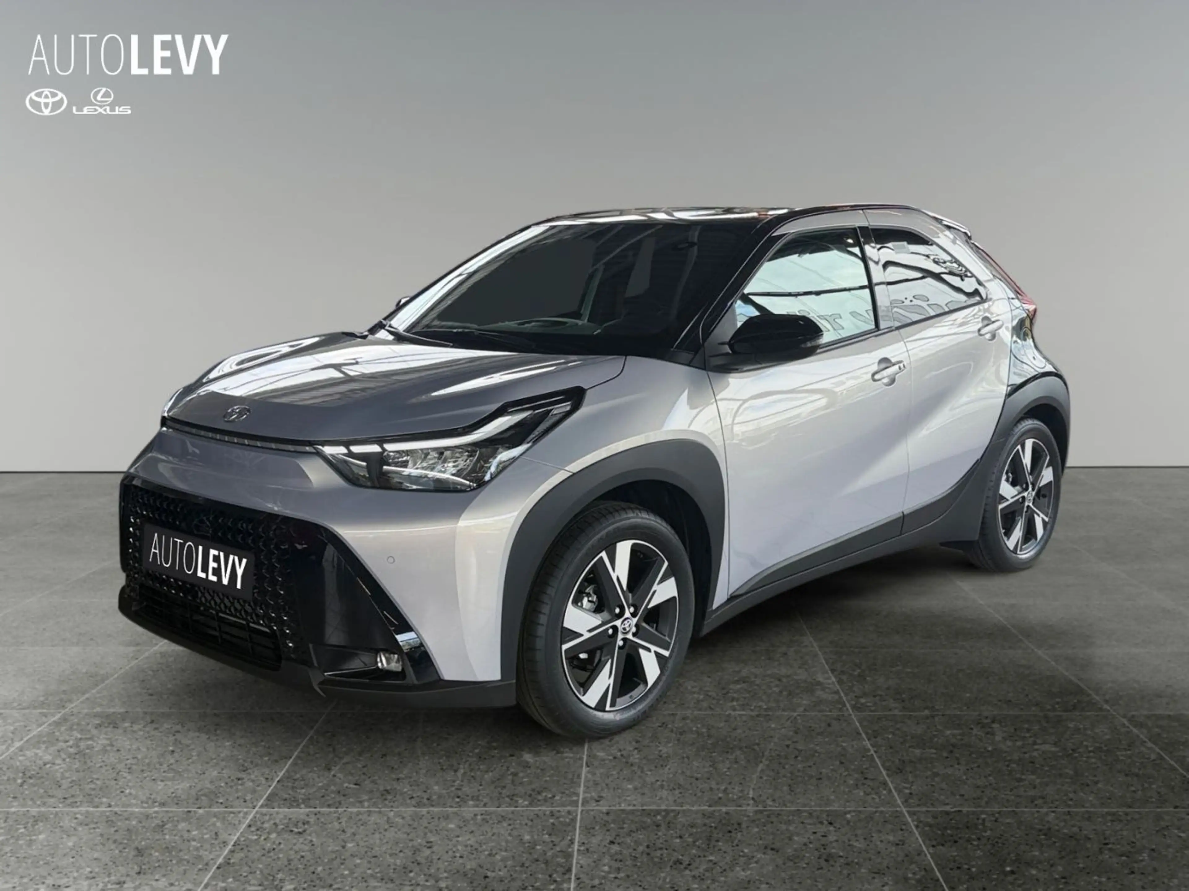 Toyota Aygo X Teamplayer Hybrid+Sitz-Hz +Nur mit Inzahlung! — photo 2
