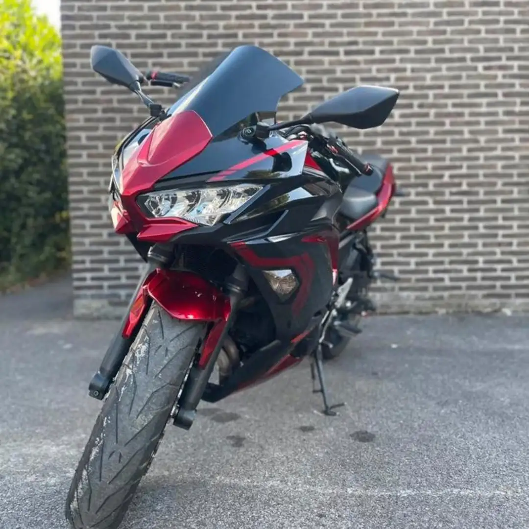 Kawasaki Ninja 650 ABS - 2021 - Special Imperial Red! Zwart - 2