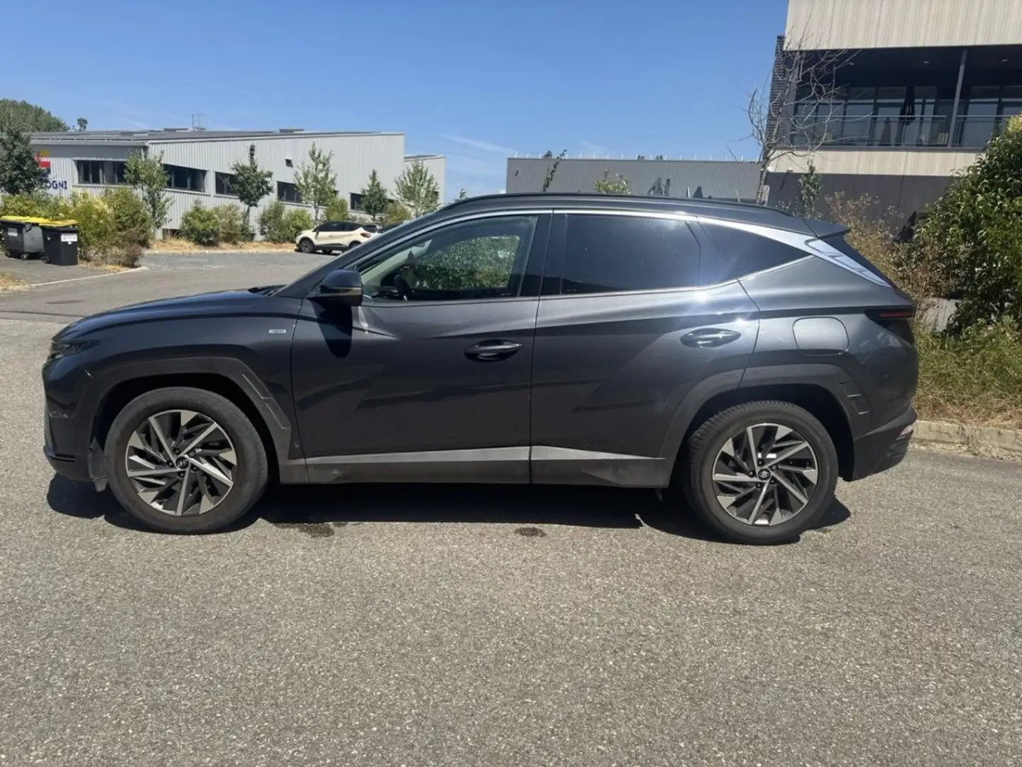 Hyundai TUCSON Hyundai Tucson 1.6 T-GDI 150ch 48V Creative BVM6 D Gris - 2