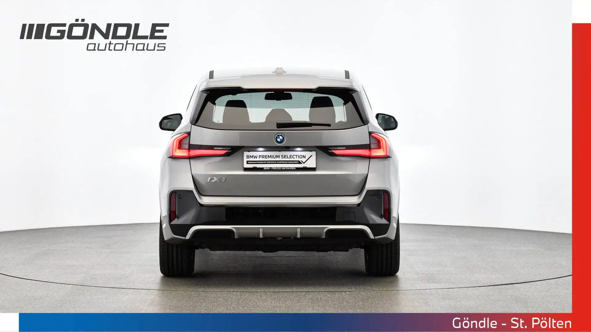 BMW iX1 eDrive20 Silber - 2