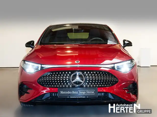 Mercedes-Benz CLA view 2