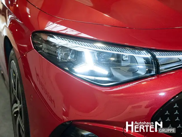 Mercedes-Benz CLA view 13