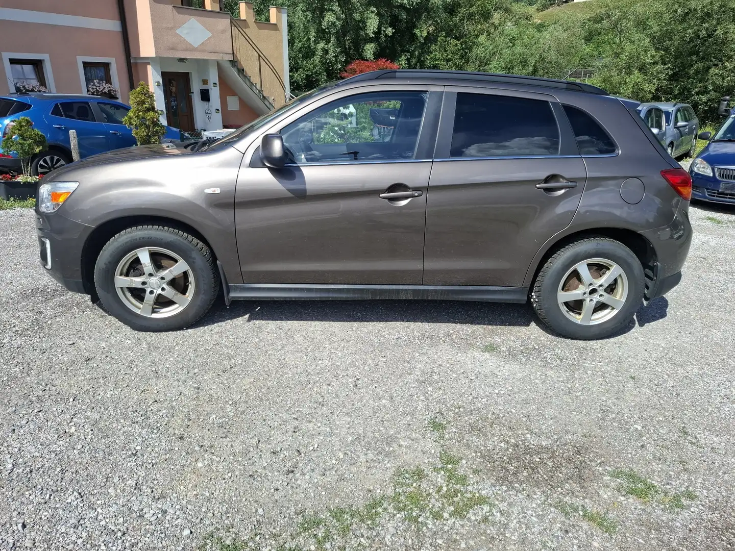 Mitsubishi ASX 1,8 DI-D LP Invite 4 WD - 2