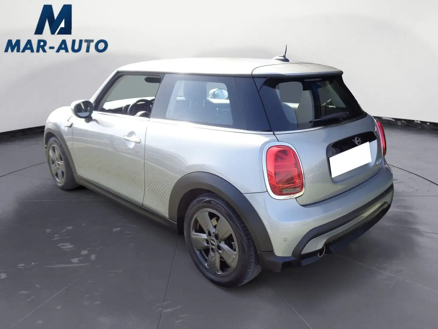 MINI Cooper Coupe Mini 3p 1.5 Cooper Classic Plateado - 2