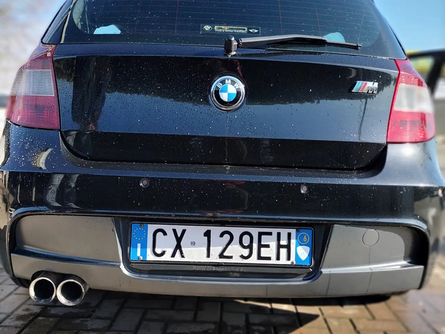 BMW 120 120d Eletta Zwart - 1