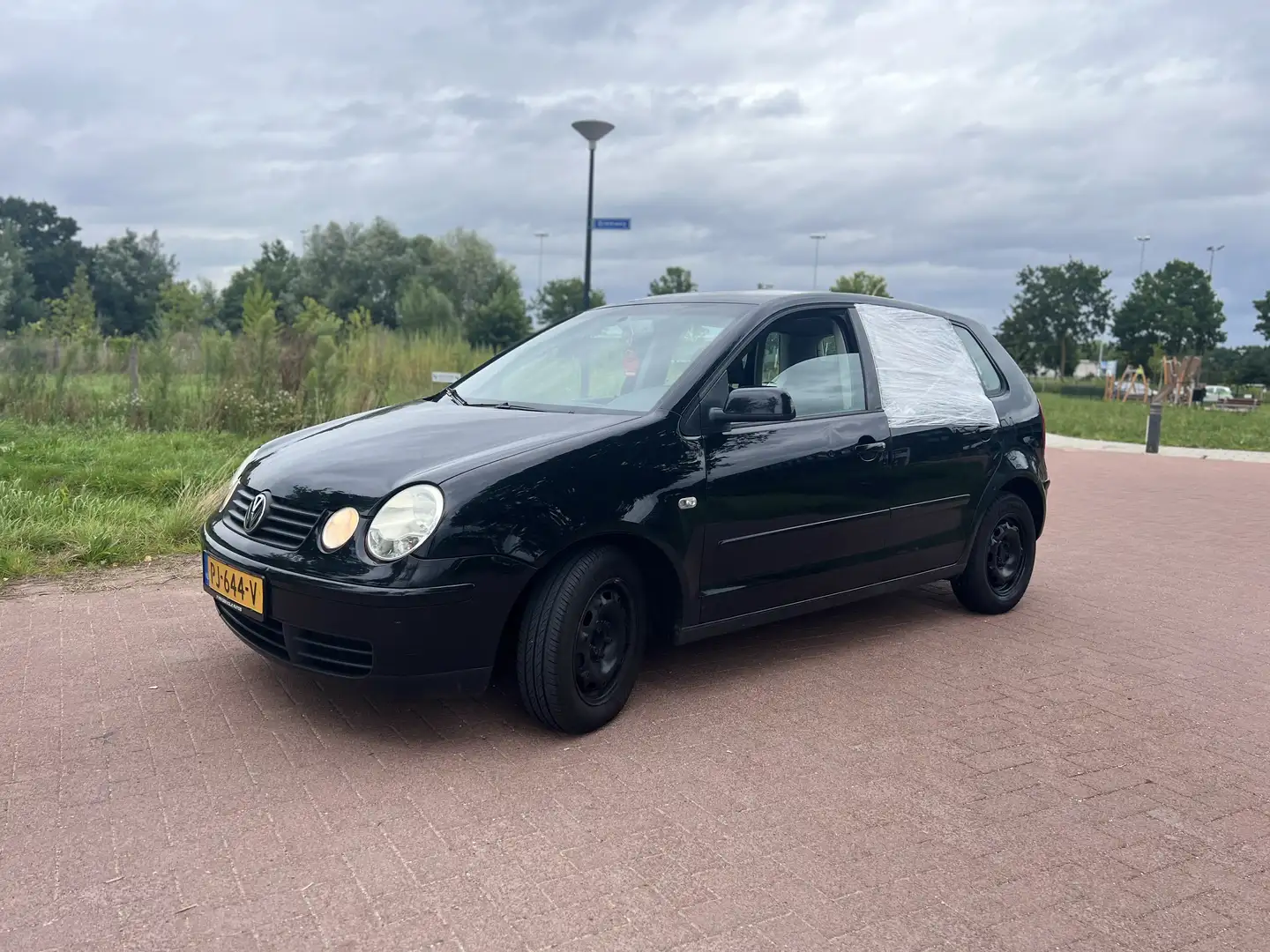 Volkswagen Polo 1.2 Comfortline - 1