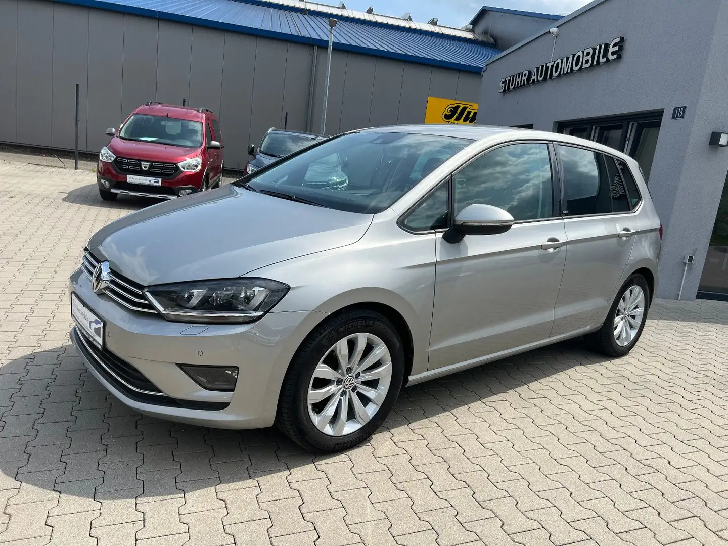 Volkswagen Golf Sportsvan GolfSportsvan VII 1.4Aut. Navi Kamera AHK SHZ 1. Gris - 1