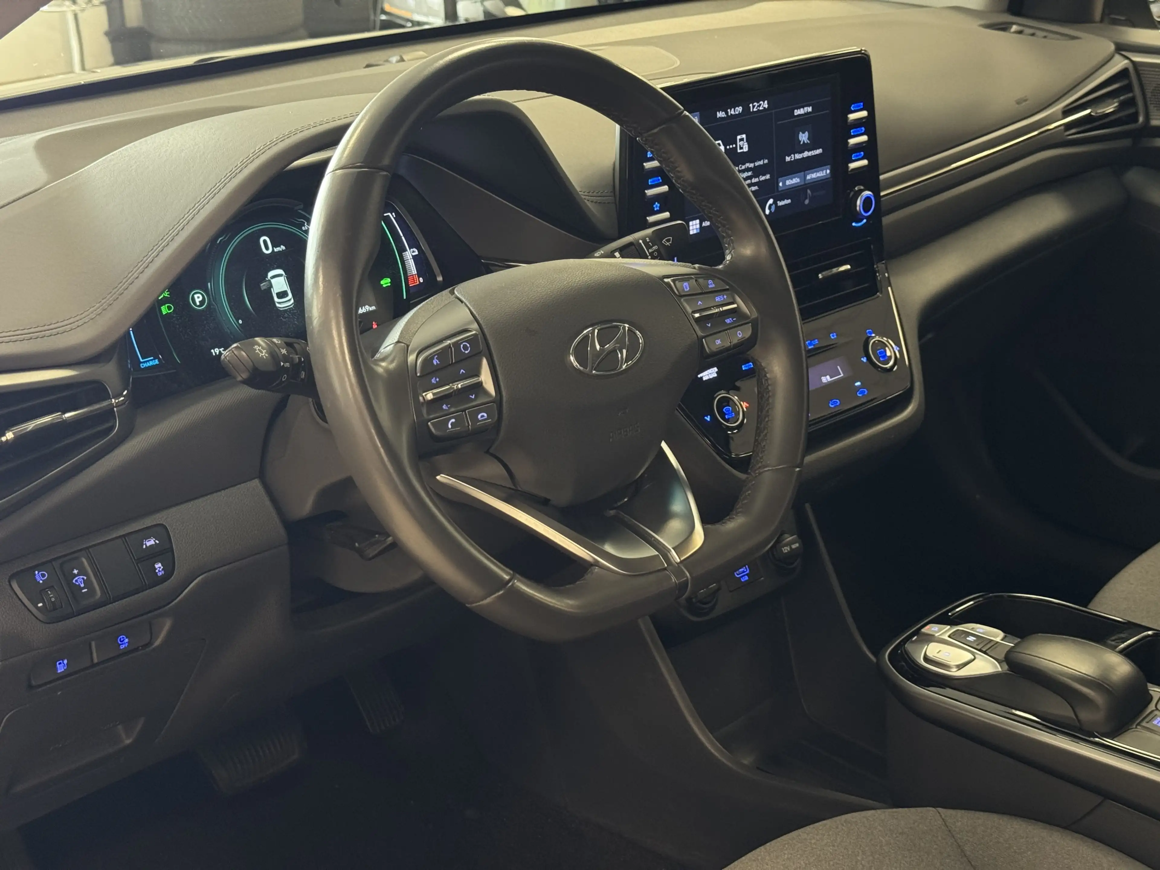 Hyundai IONIQ R-Cam*CarPlay*Wi-Fi*ACC*Spurhalte*DAW* — photo 11