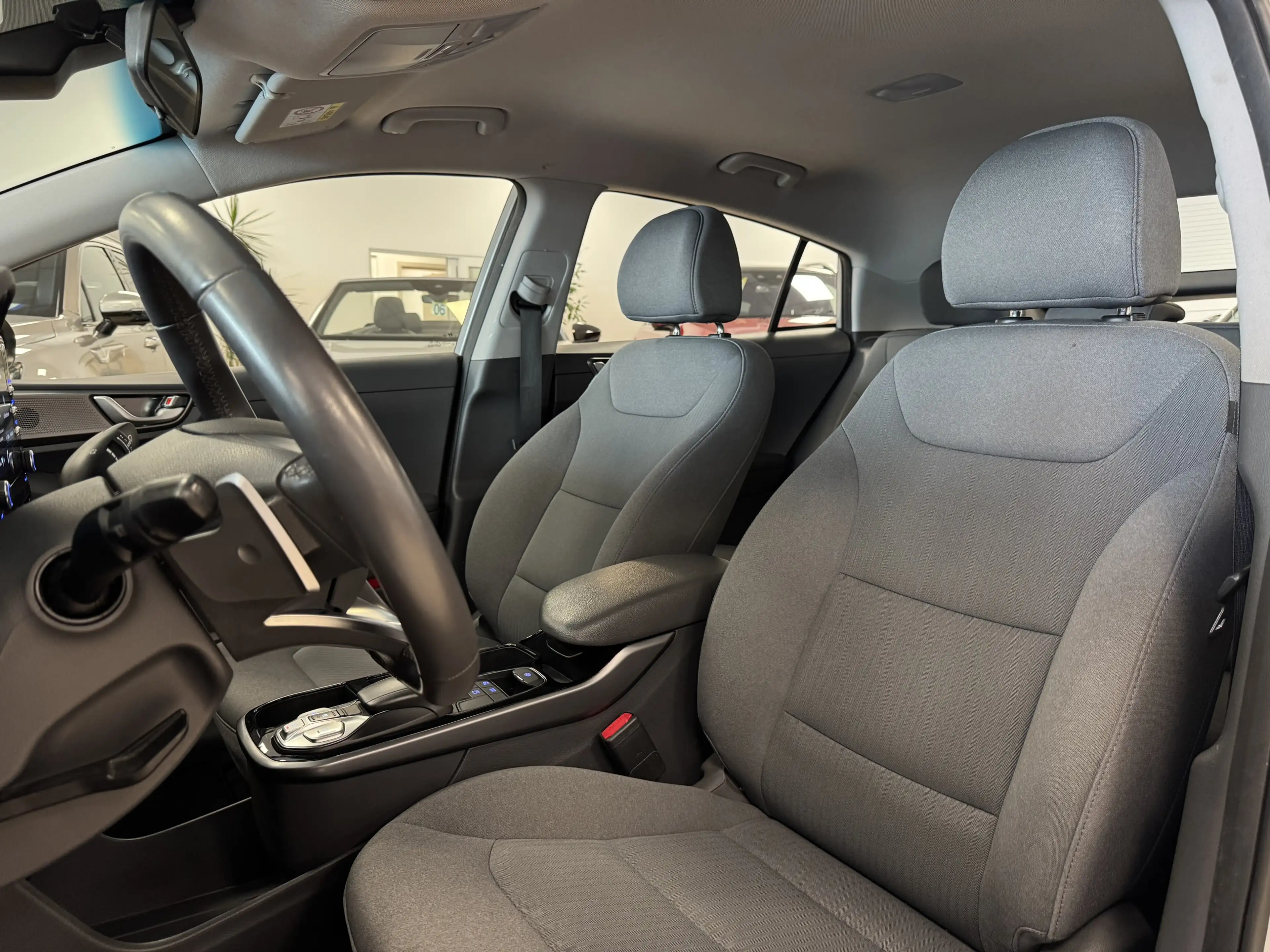 Hyundai IONIQ R-Cam*CarPlay*Wi-Fi*ACC*Spurhalte*DAW* — photo 12