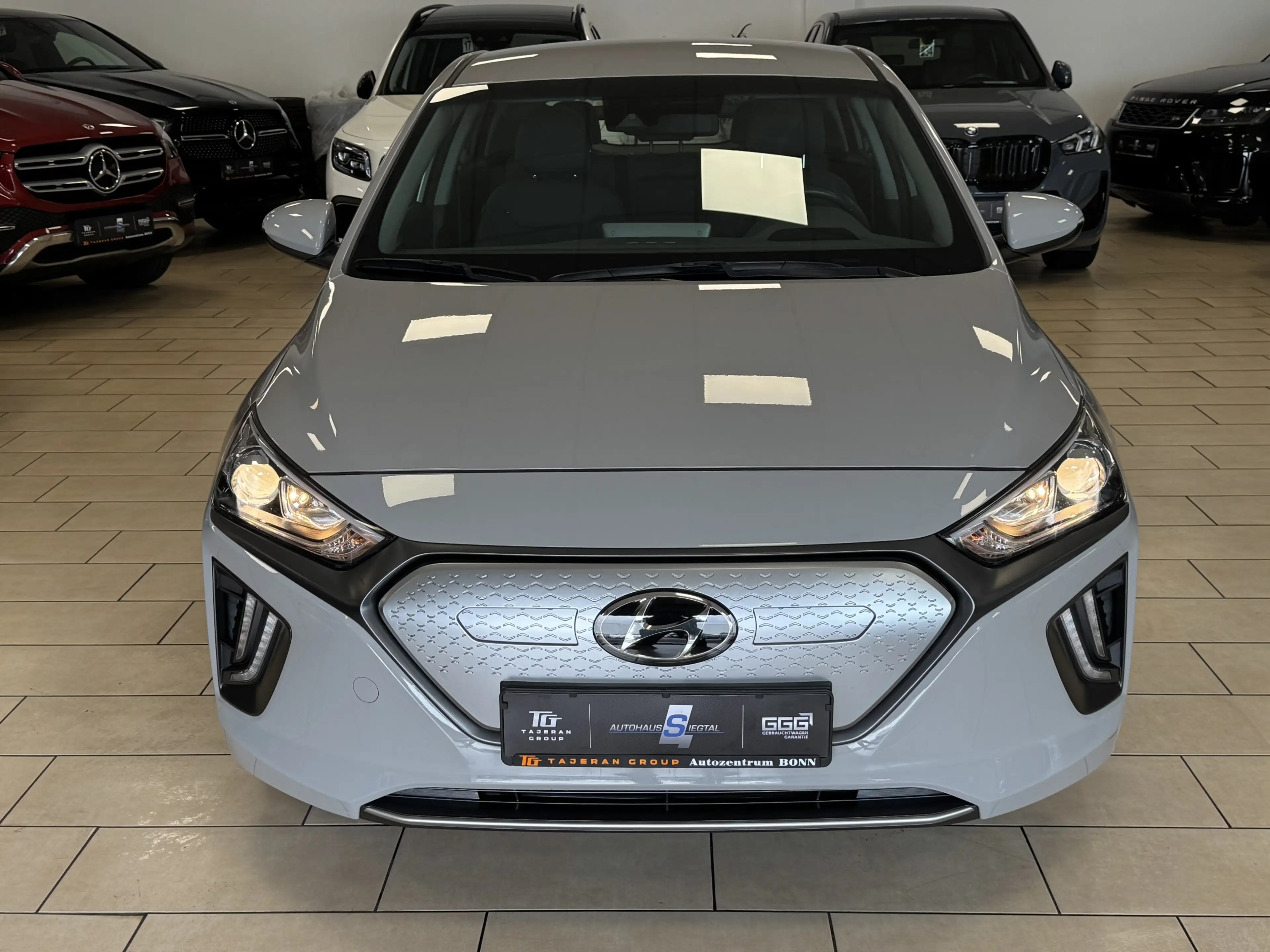 Hyundai IONIQ R-Cam*CarPlay*Wi-Fi*ACC*Spurhalte*DAW* — photo 2