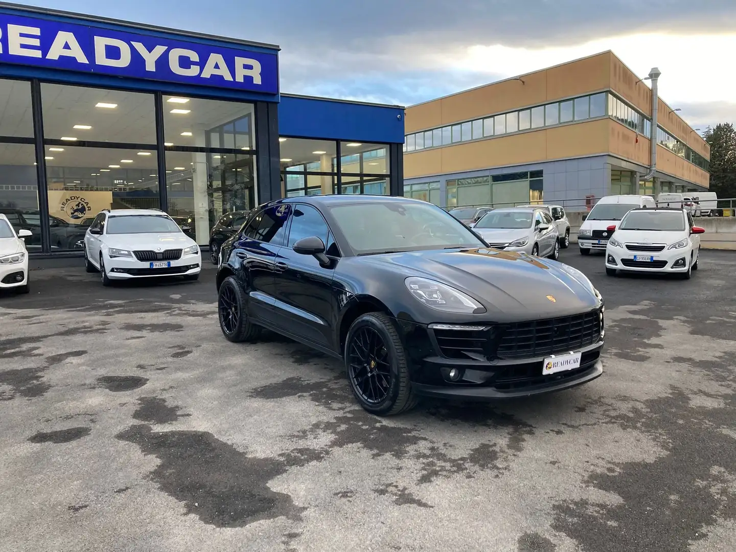 Porsche Macan 2.0 252cv pdk Noir - 2