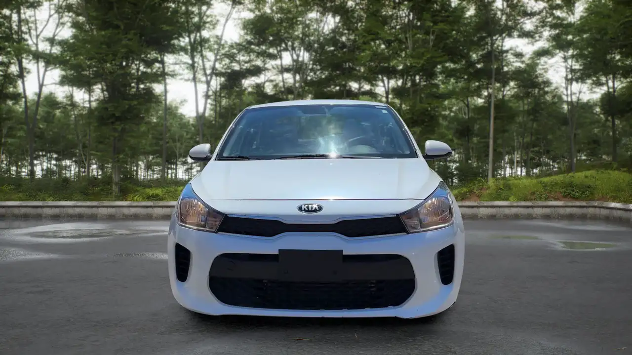 Kia Rio снимка Kia Rio