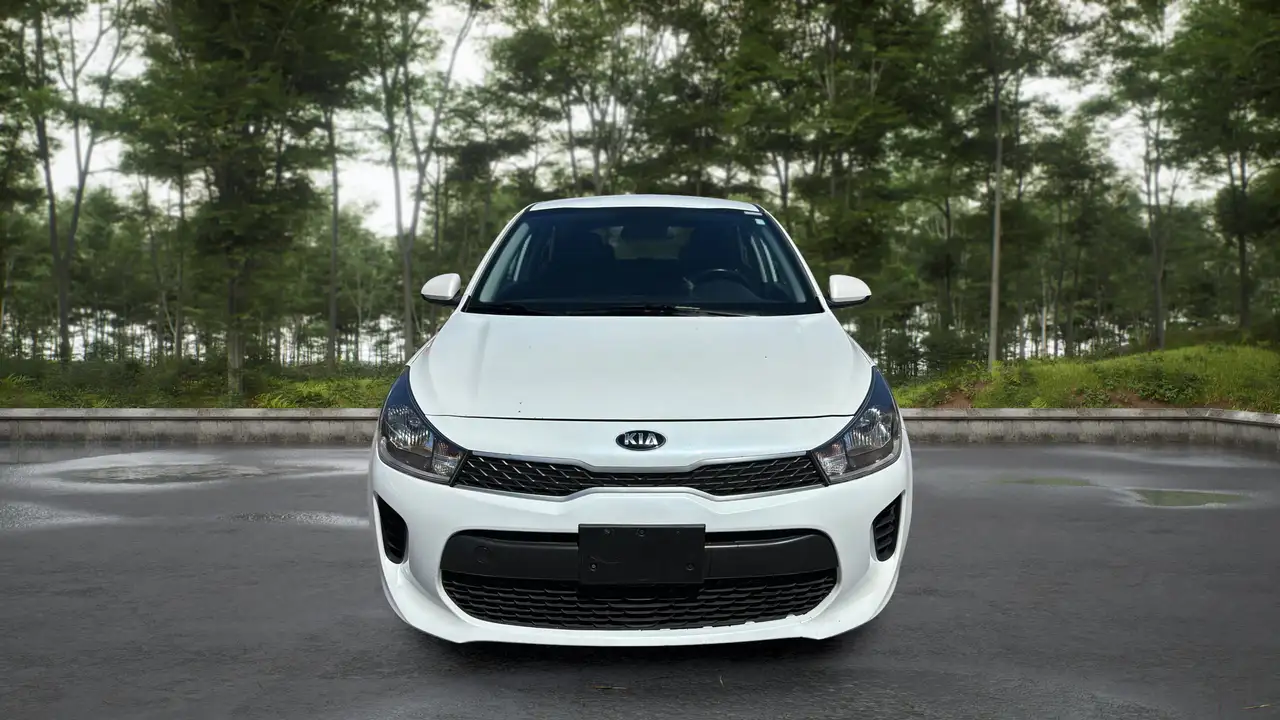 Kia Rio снимка Kia Rio