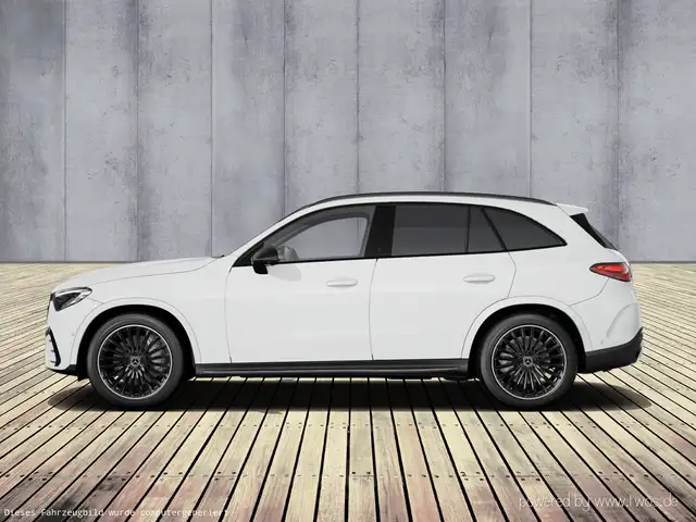 Mercedes-Benz GLC view 3