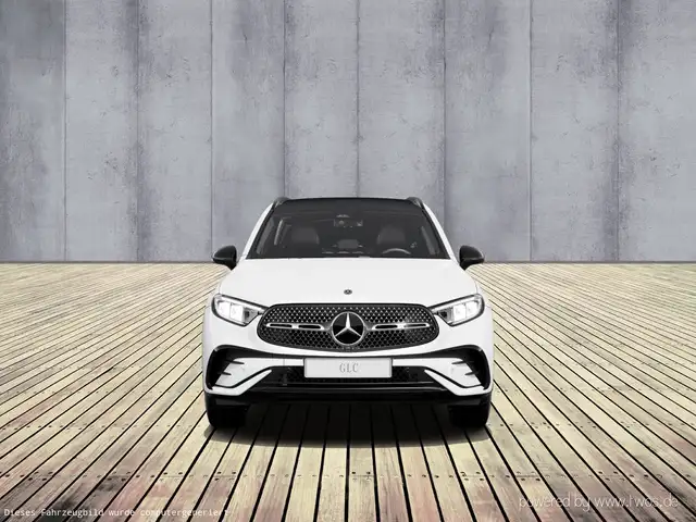 Mercedes-Benz GLC view 6