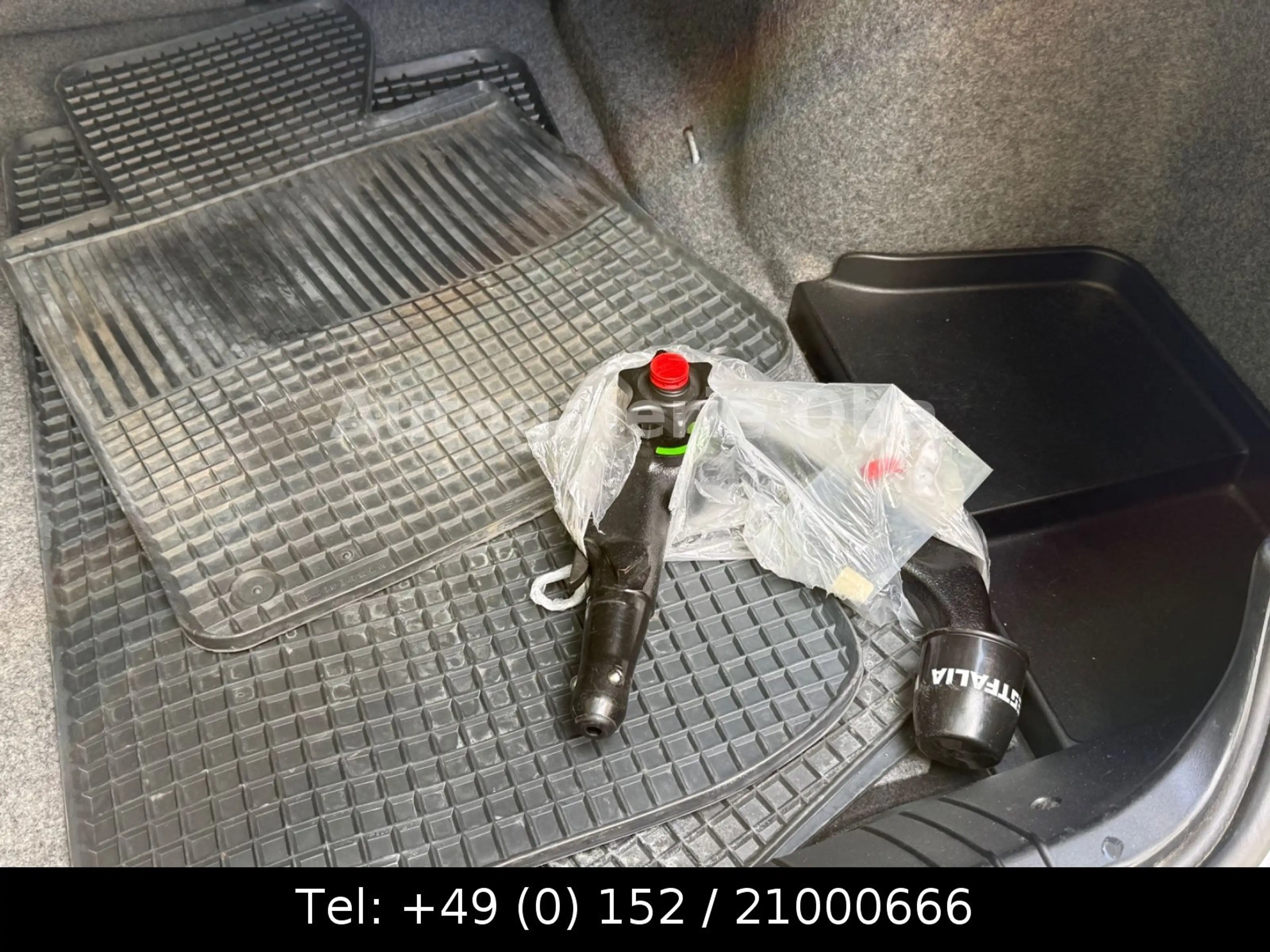 BMW 325 i Lim*AUTOMATIK*NAVI*TEMP*XENON*PDC*KLIMA*TOP — photo 13