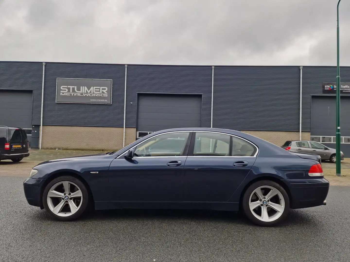BMW 745 7-serie 745i Executive AUT LEDER PSENSOR FULL OPTI Azul - 2