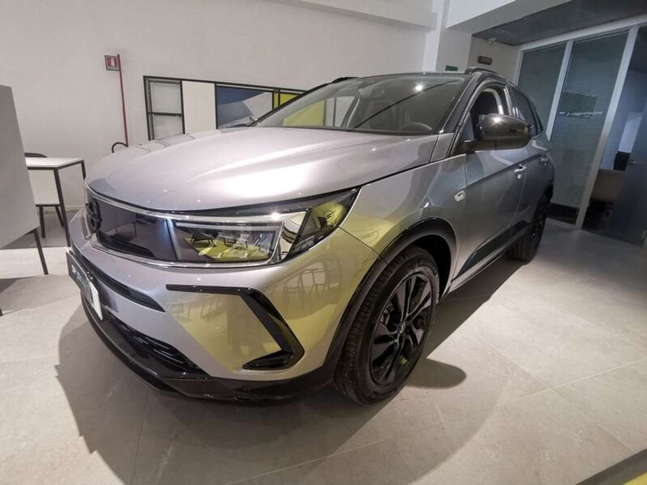 Opel Grandland X GS HYBRID 136 HP