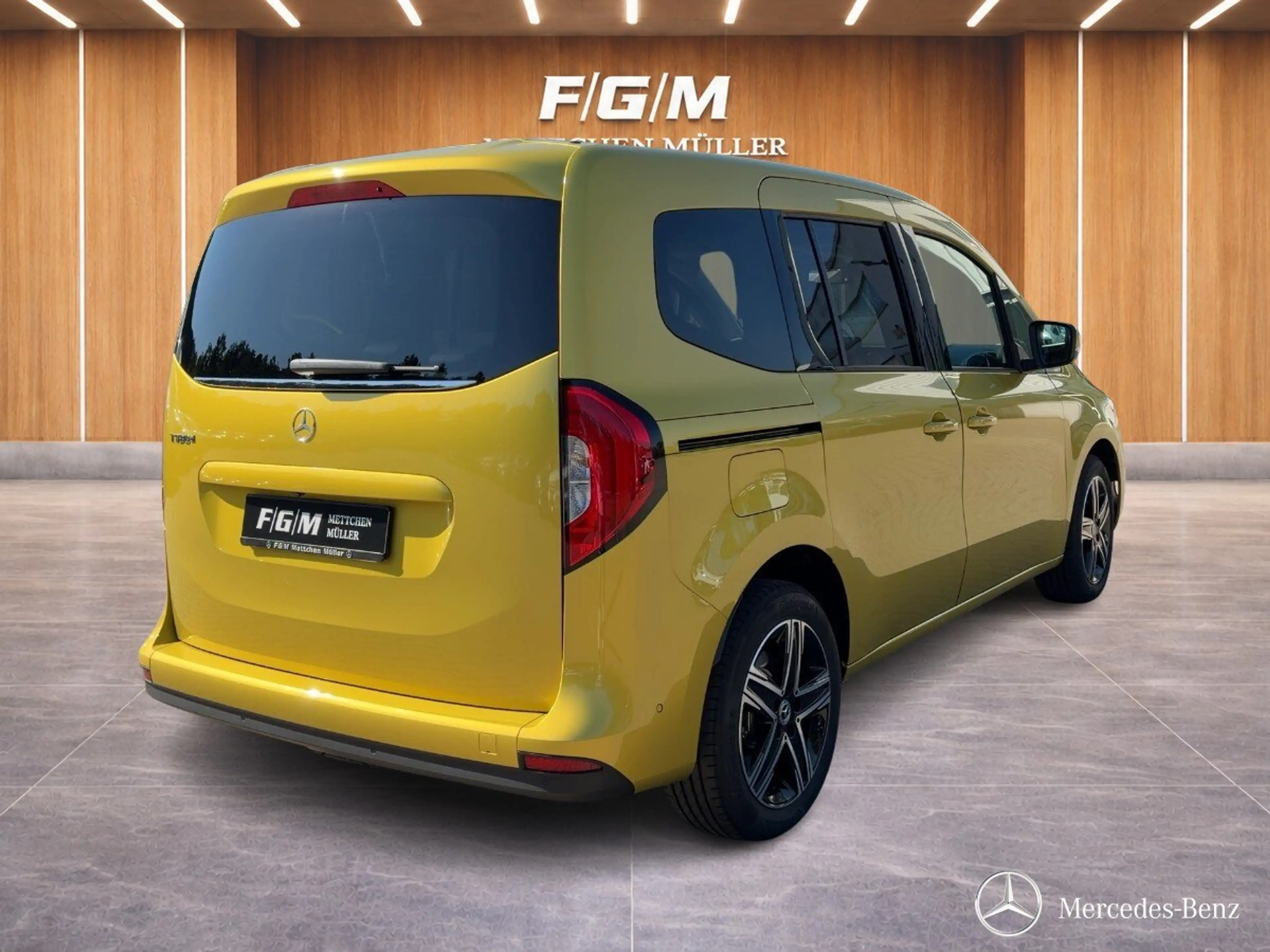 Mercedes-Benz T-Class T 180 d PROGRESSIVE EDITION LED+NAVI+KEYGO+R-KAM — photo 3