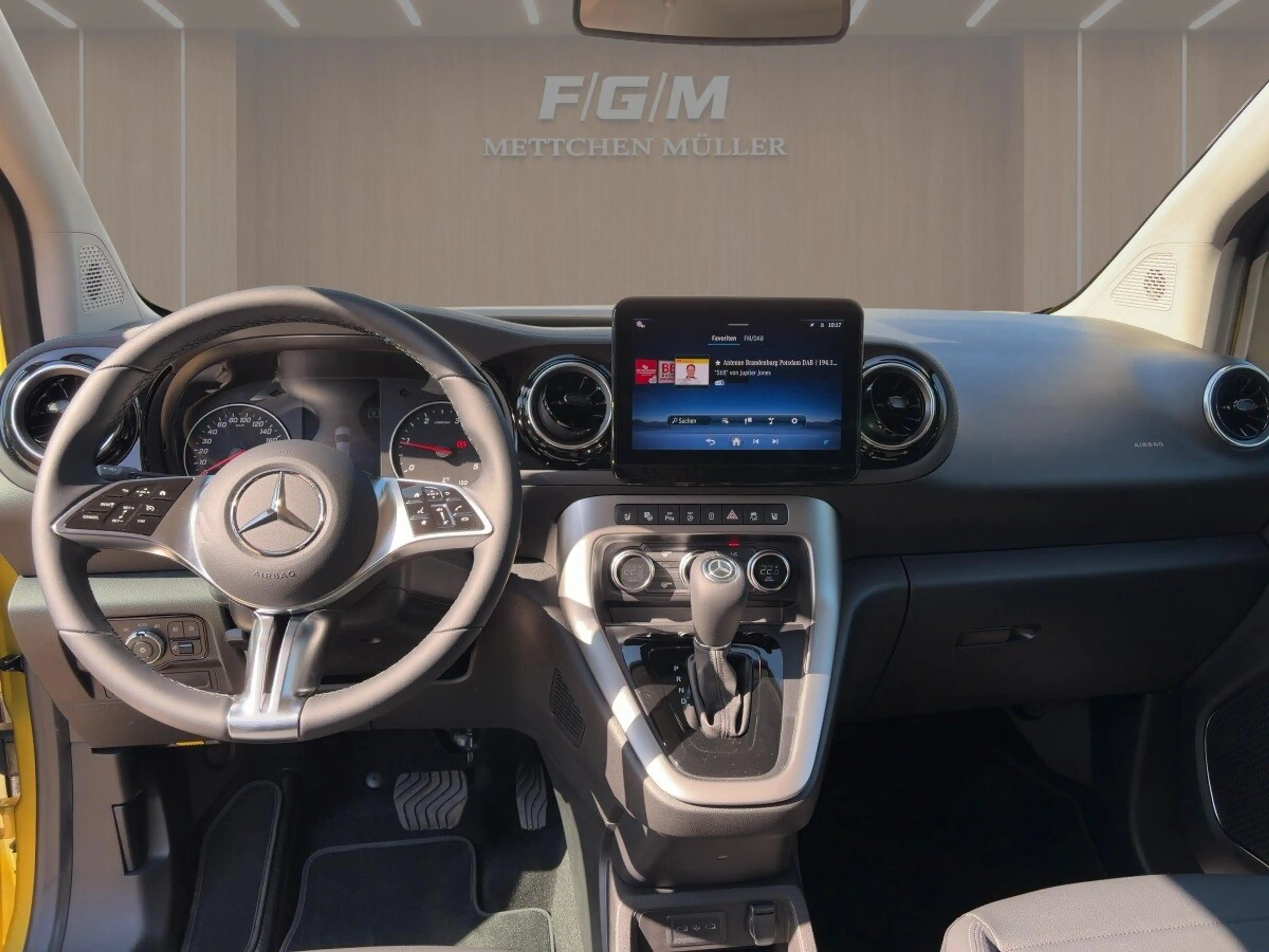 Mercedes-Benz T-Class T 180 d PROGRESSIVE EDITION LED+NAVI+KEYGO+R-KAM — photo 8