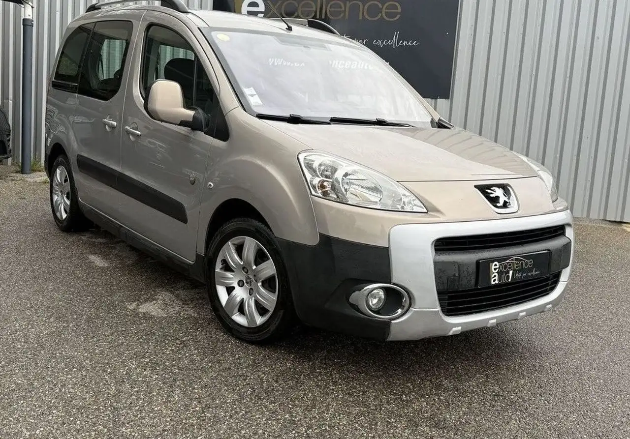 Peugeot Partner Tepee 1.6 HDI92 FAP OUTDOOR