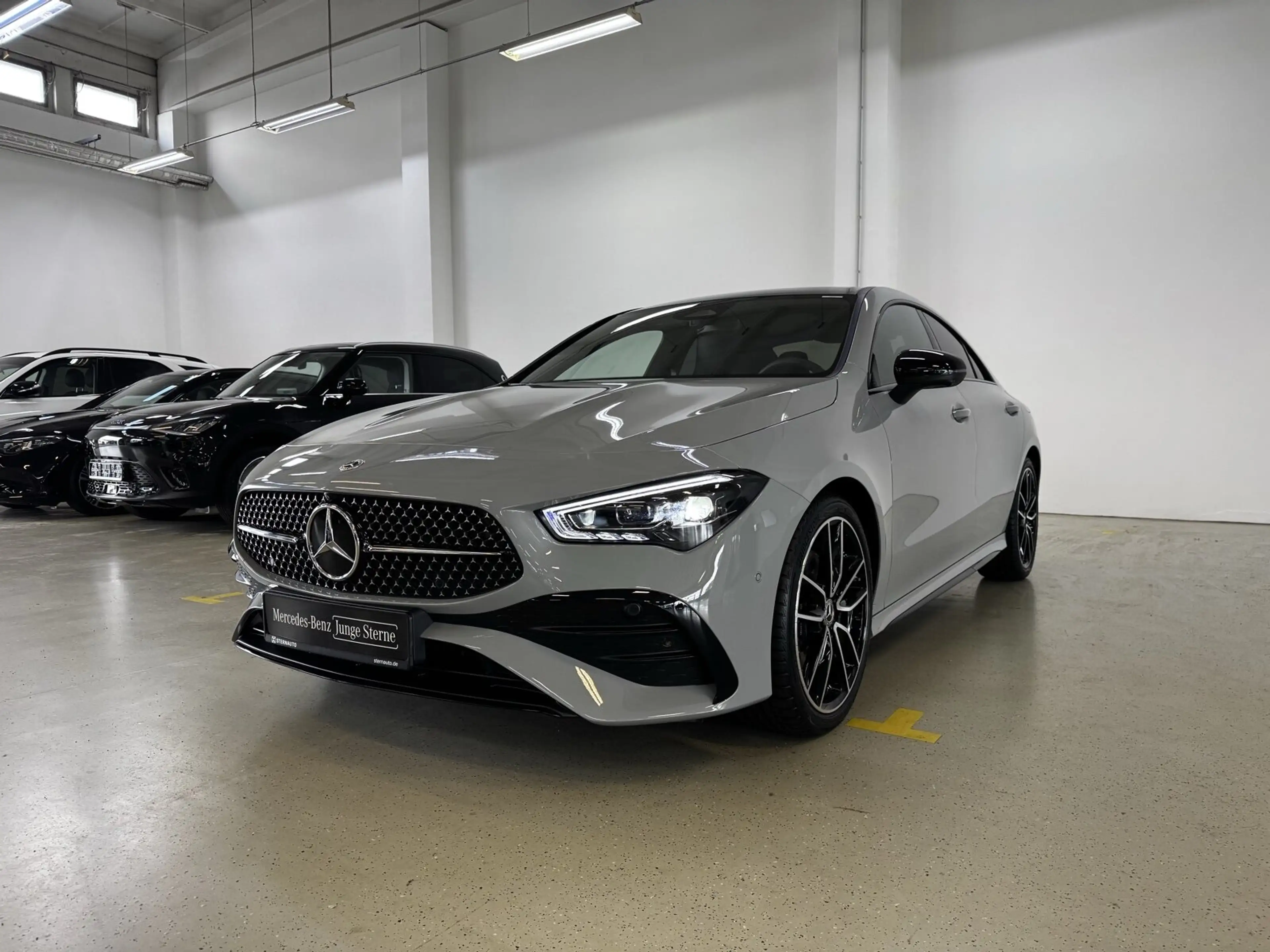 Mercedes-Benz CLA 200 CLA 200 Coupé AMG Pano Distr Multibeam Night 360 — photo 2
