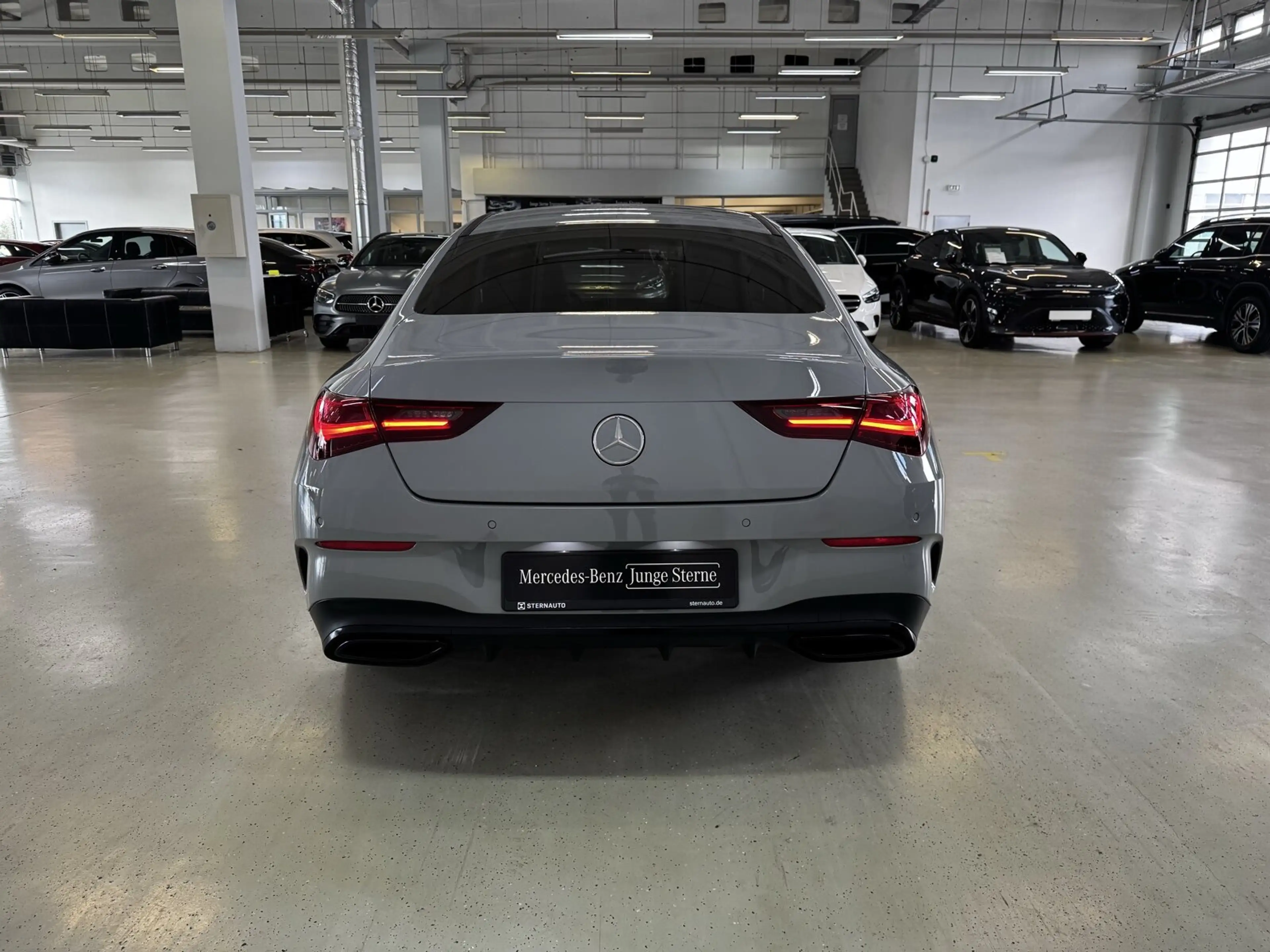Mercedes-Benz CLA 200 CLA 200 Coupé AMG Pano Distr Multibeam Night 360 — photo 6