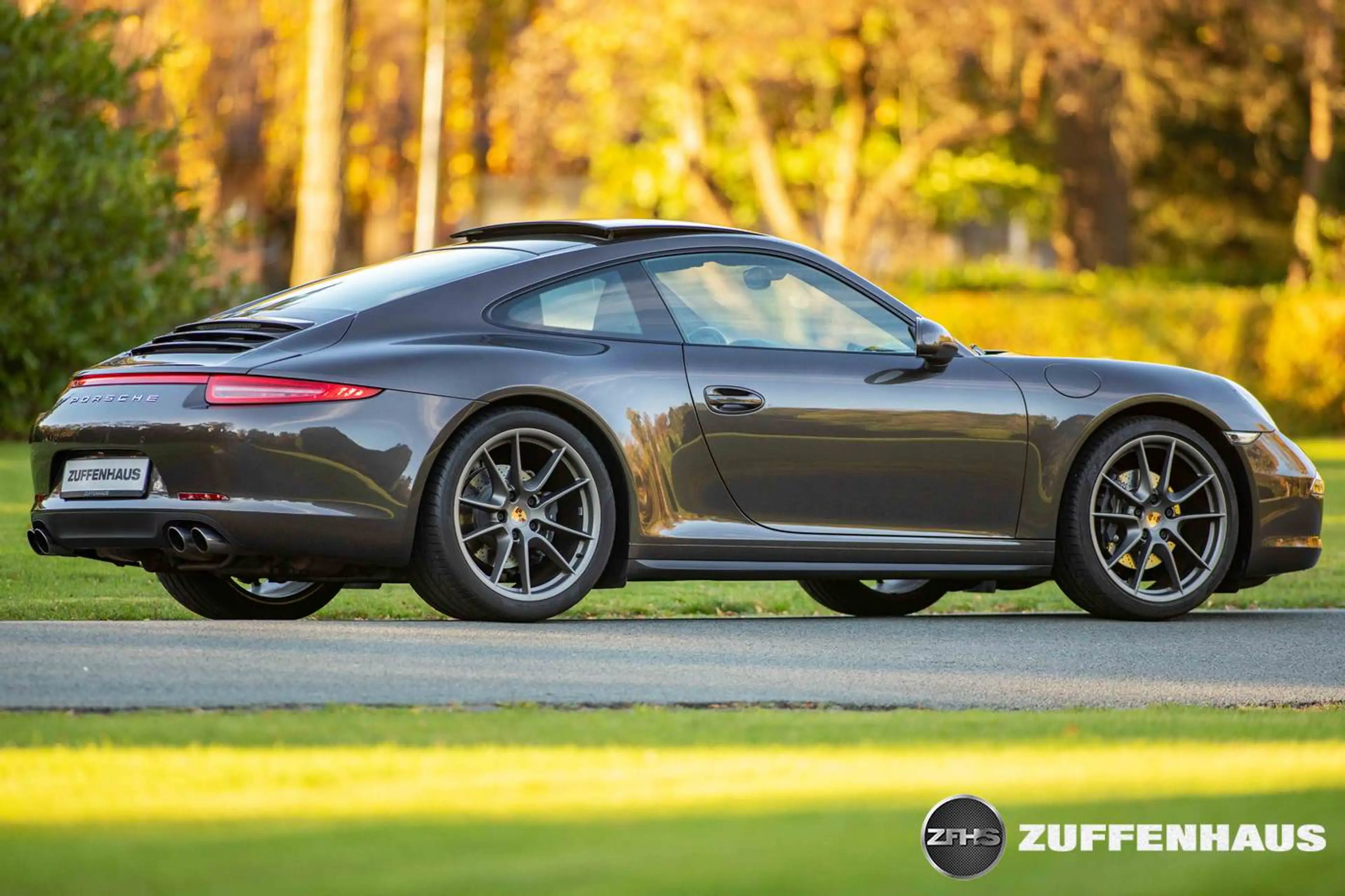 Porsche 991 3.4 Carrera 4 — photo 2
