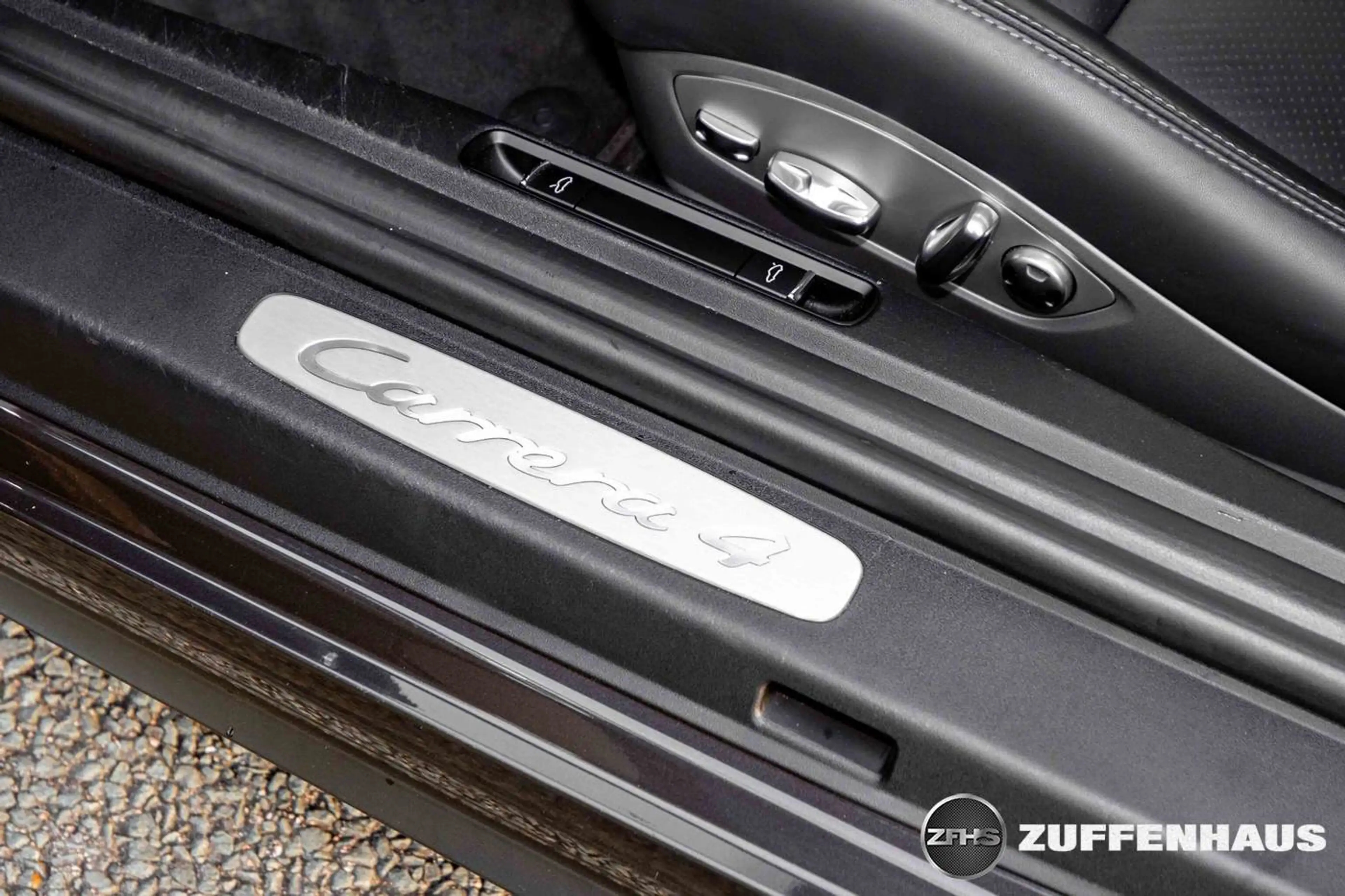 Porsche 991 3.4 Carrera 4 — photo 15