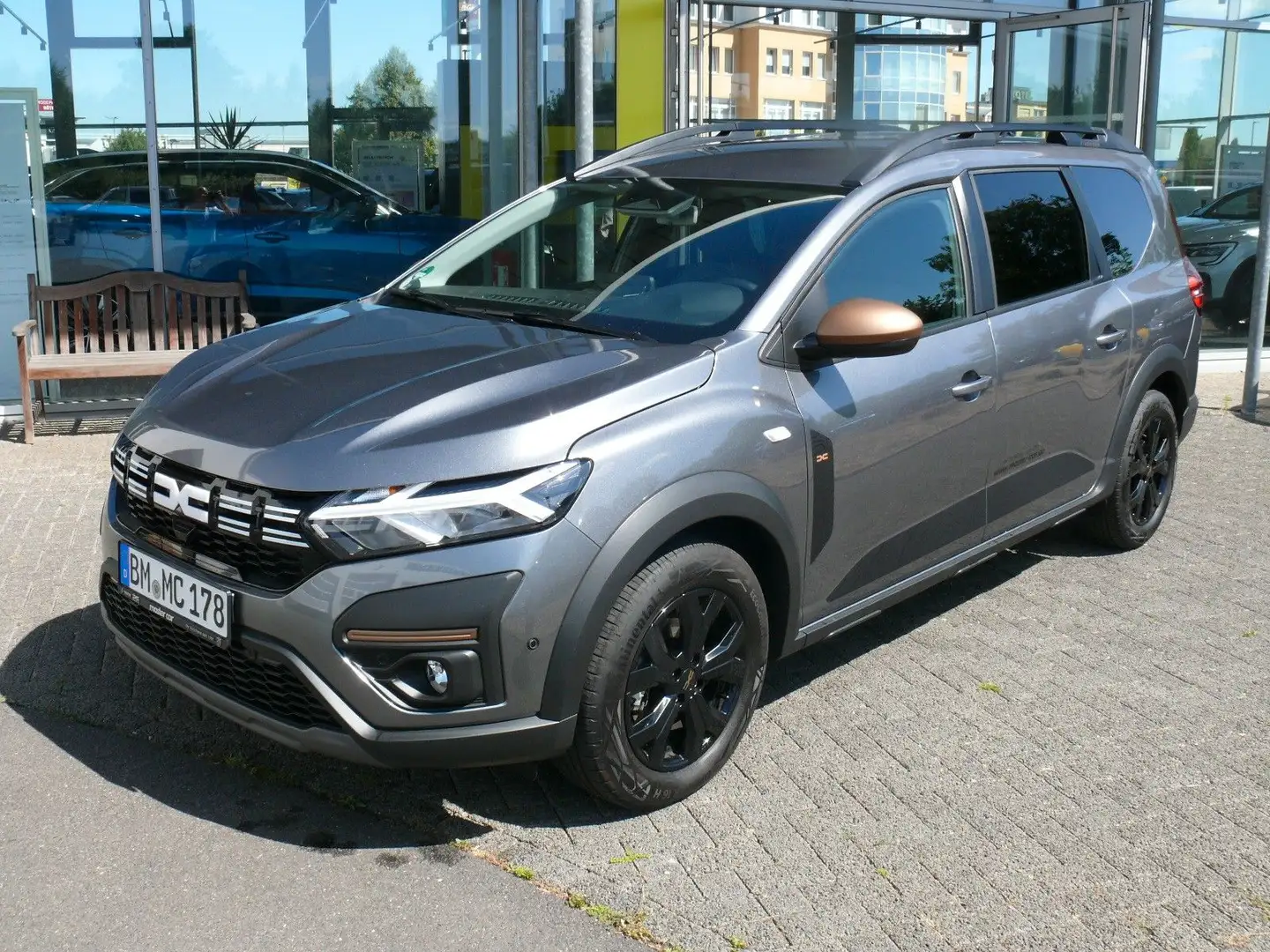 Dacia Jogger Extreme Hybrid 140,Klima,PDC,Kam,Sitzh. Grey - 1