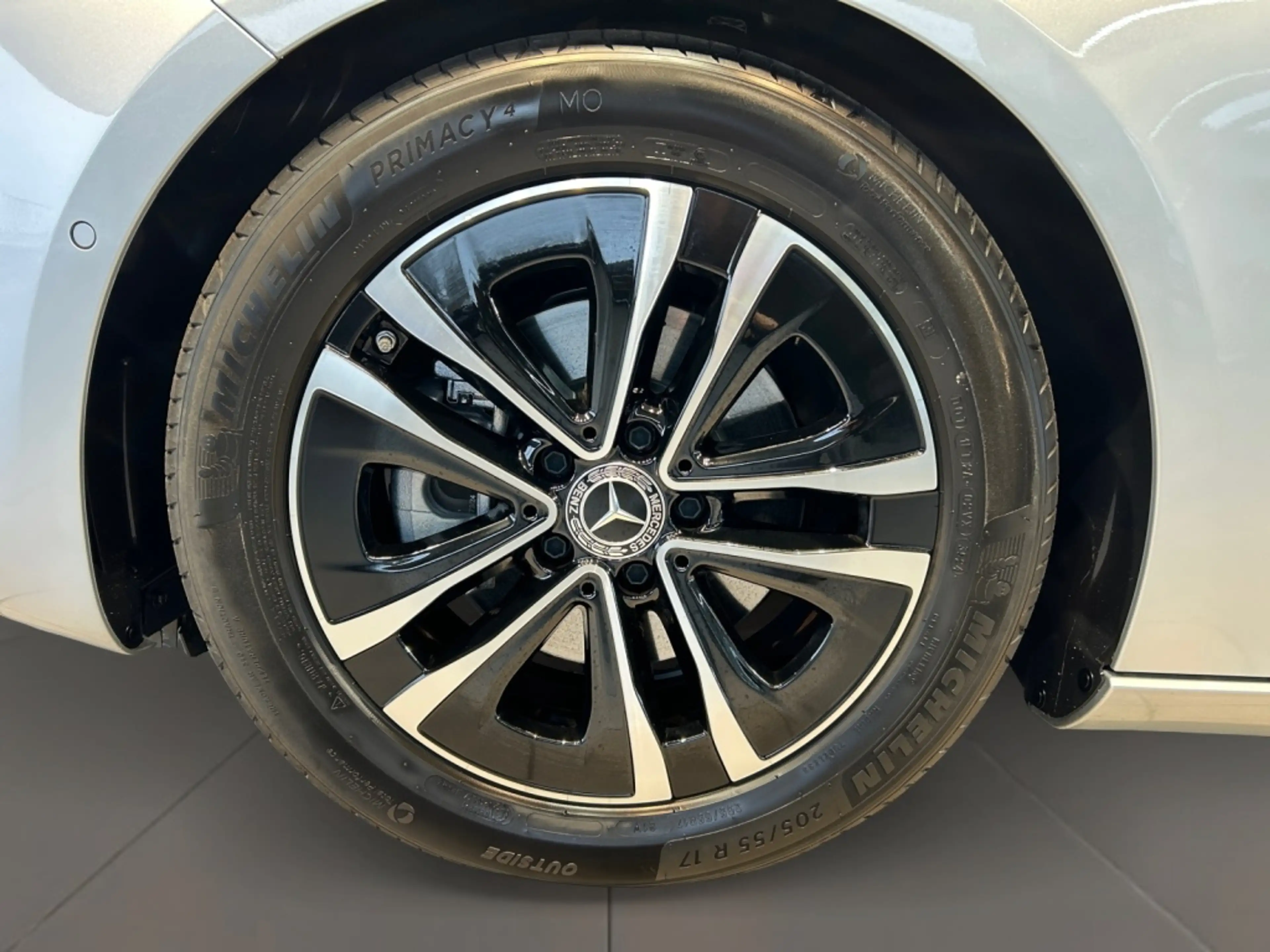 Mercedes-Benz A 200 Progressive MBUX+Progressive+Wide+Cam+LED — photo 10