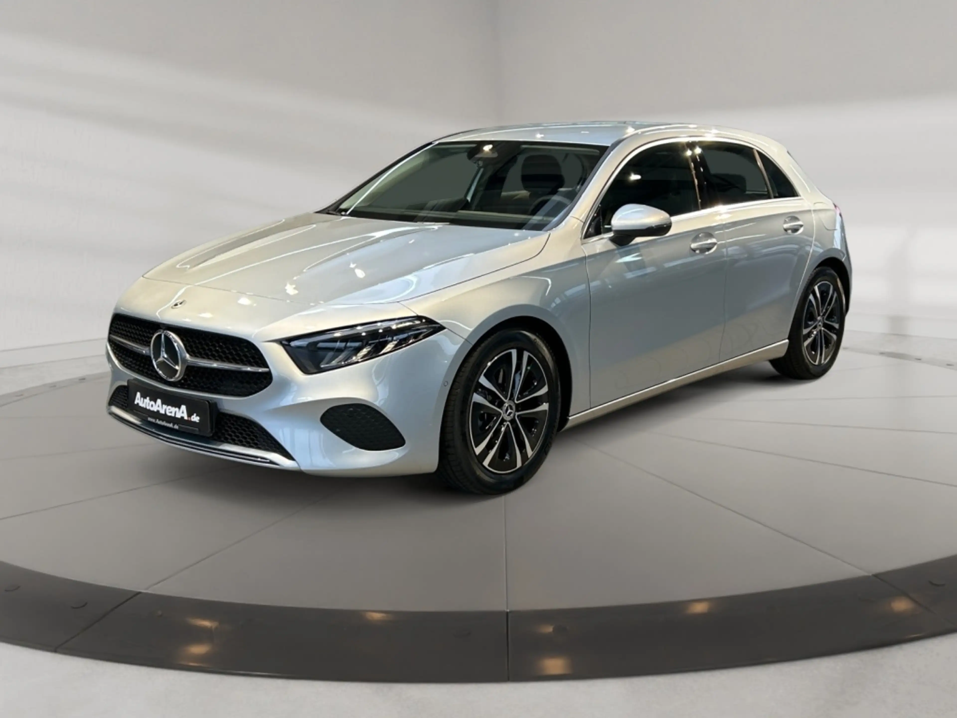 Mercedes-Benz A 200 Progressive MBUX+Progressive+Wide+Cam+LED — photo 2