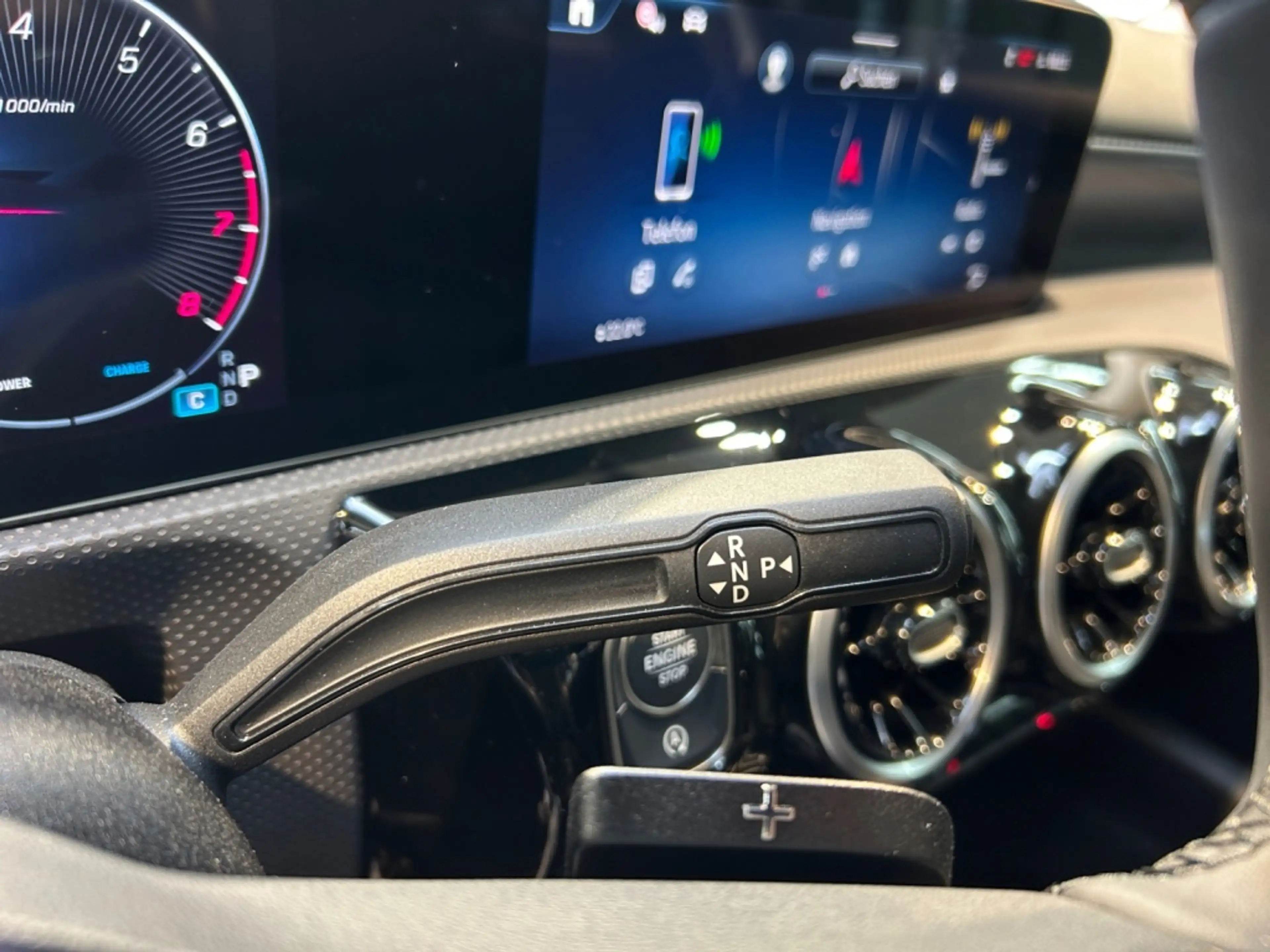 Mercedes-Benz A 200 Progressive MBUX+Progressive+Wide+Cam+LED — photo 15