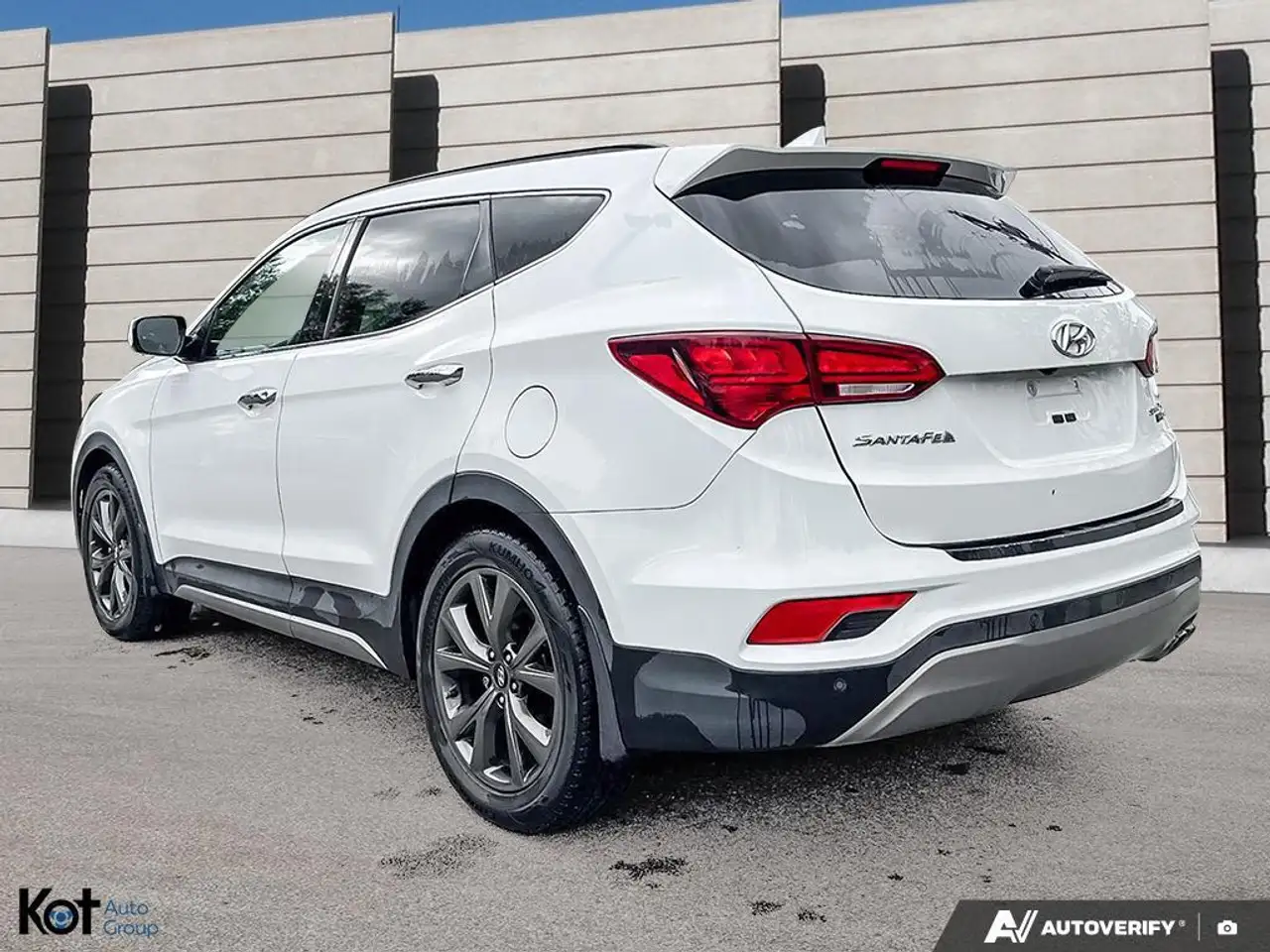Hyundai SANTA FE снимка Hyundai SANTA FE