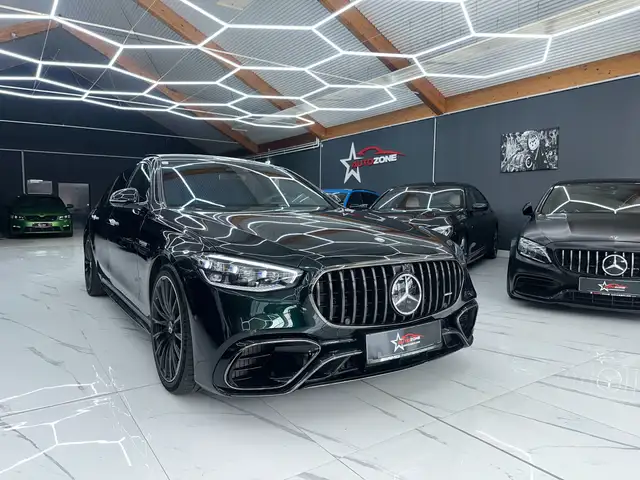 Mercedes-Benz S 63 AMG S 63 AMG E Performance NEUWERTIG !!